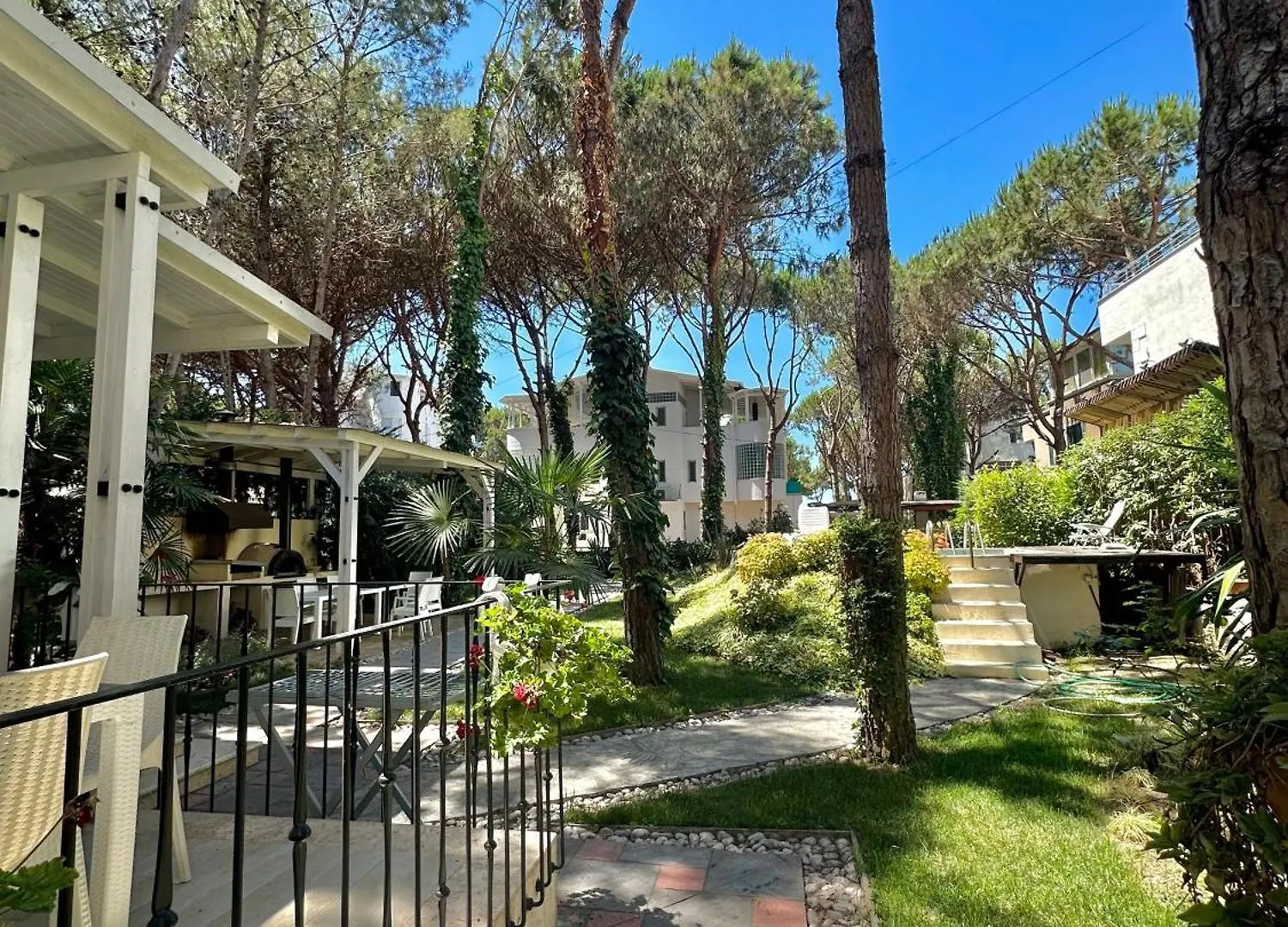 Sea Treasure Villa Golem  0*, Golem (Tirana) Albania